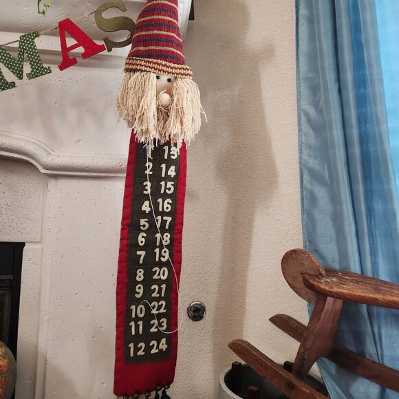 Santa Advent Calendar‎ countdown Fabric with Pockets - Picture 2 of 4